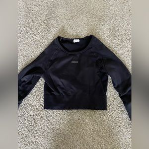 GYMSHARK crop top workout shirt. Black size XS